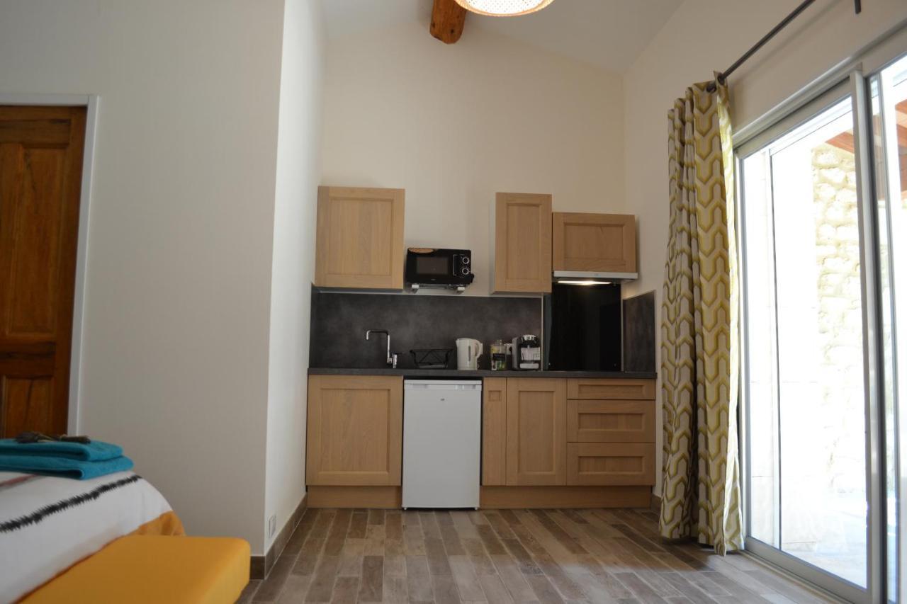 Bed and Breakfast La Romagnolette Saint-Restitut Екстер'єр фото