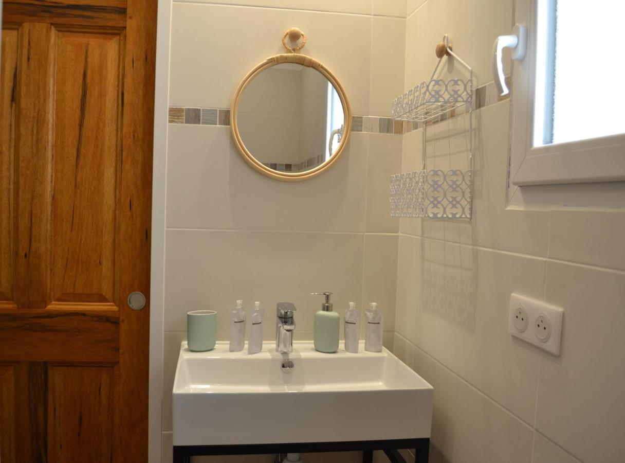Bed and Breakfast La Romagnolette Saint-Restitut Екстер'єр фото