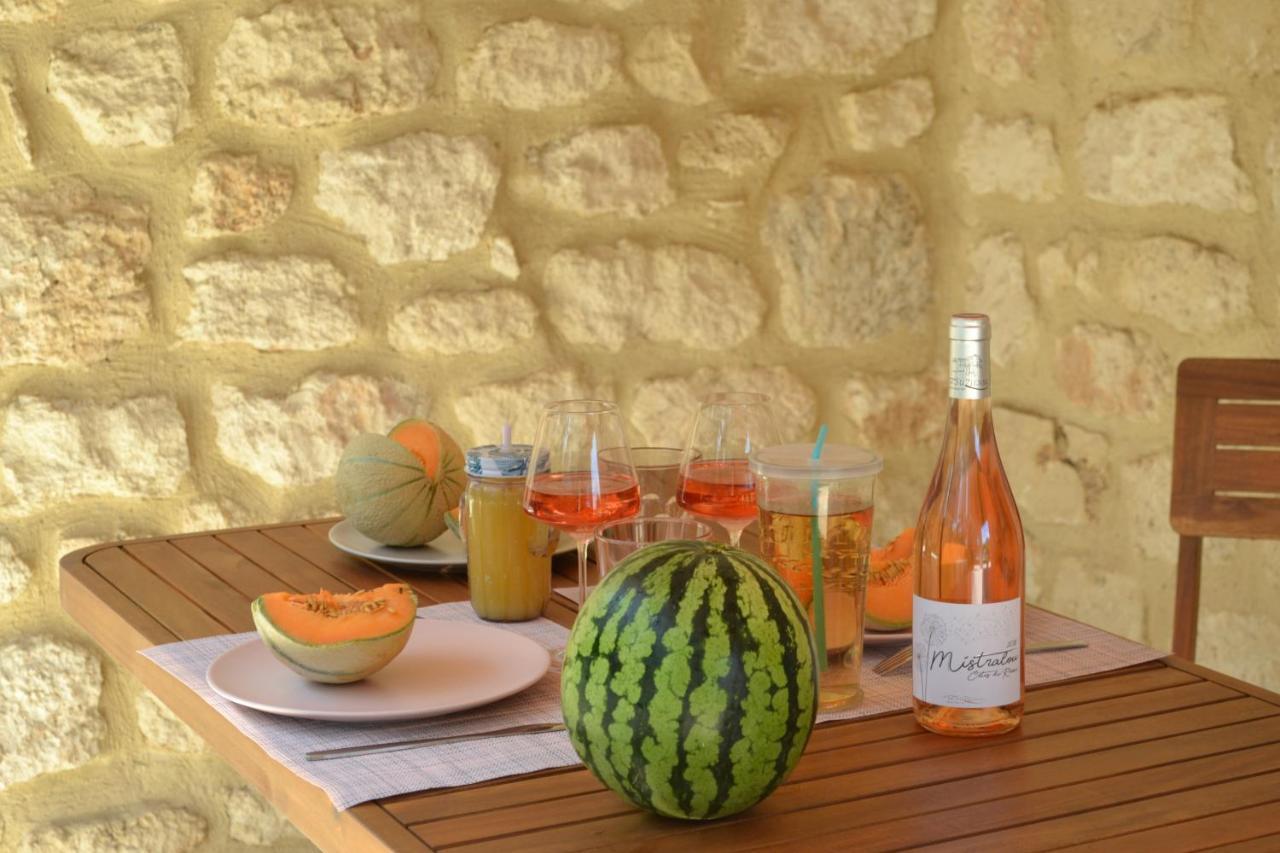 Bed and Breakfast La Romagnolette Saint-Restitut Екстер'єр фото