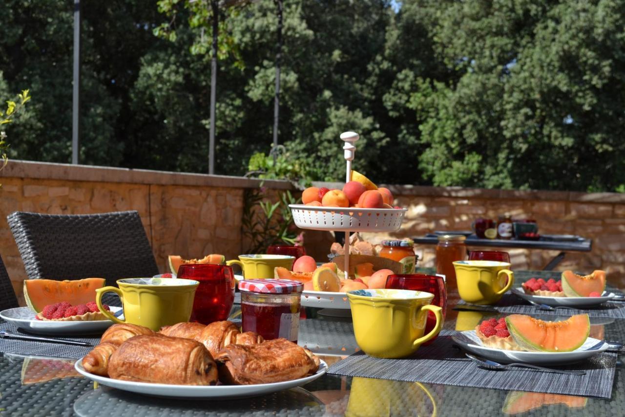 Bed and Breakfast La Romagnolette Saint-Restitut Екстер'єр фото