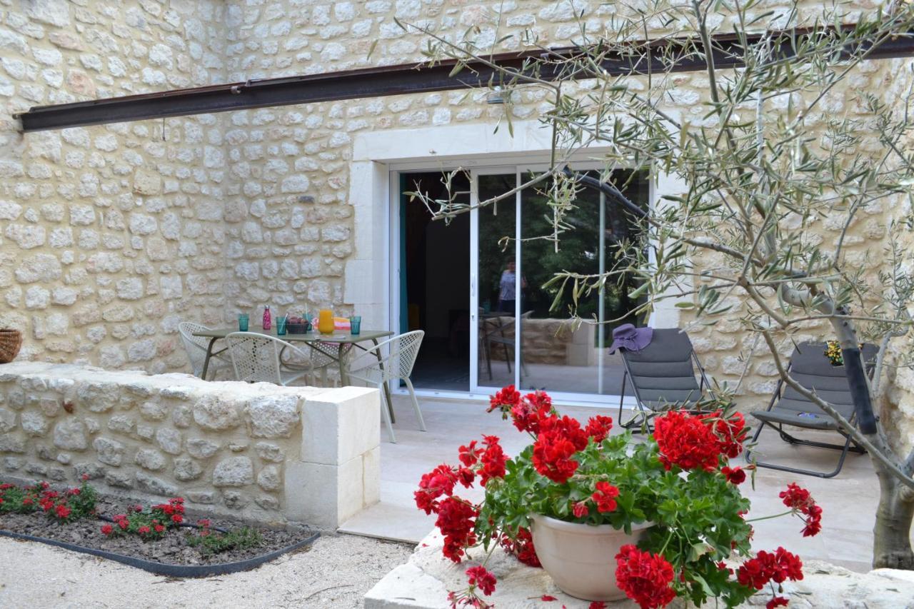 Bed and Breakfast La Romagnolette Saint-Restitut Екстер'єр фото